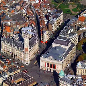 Apartment Hypercentre Proche Gares Et Metro, Lille